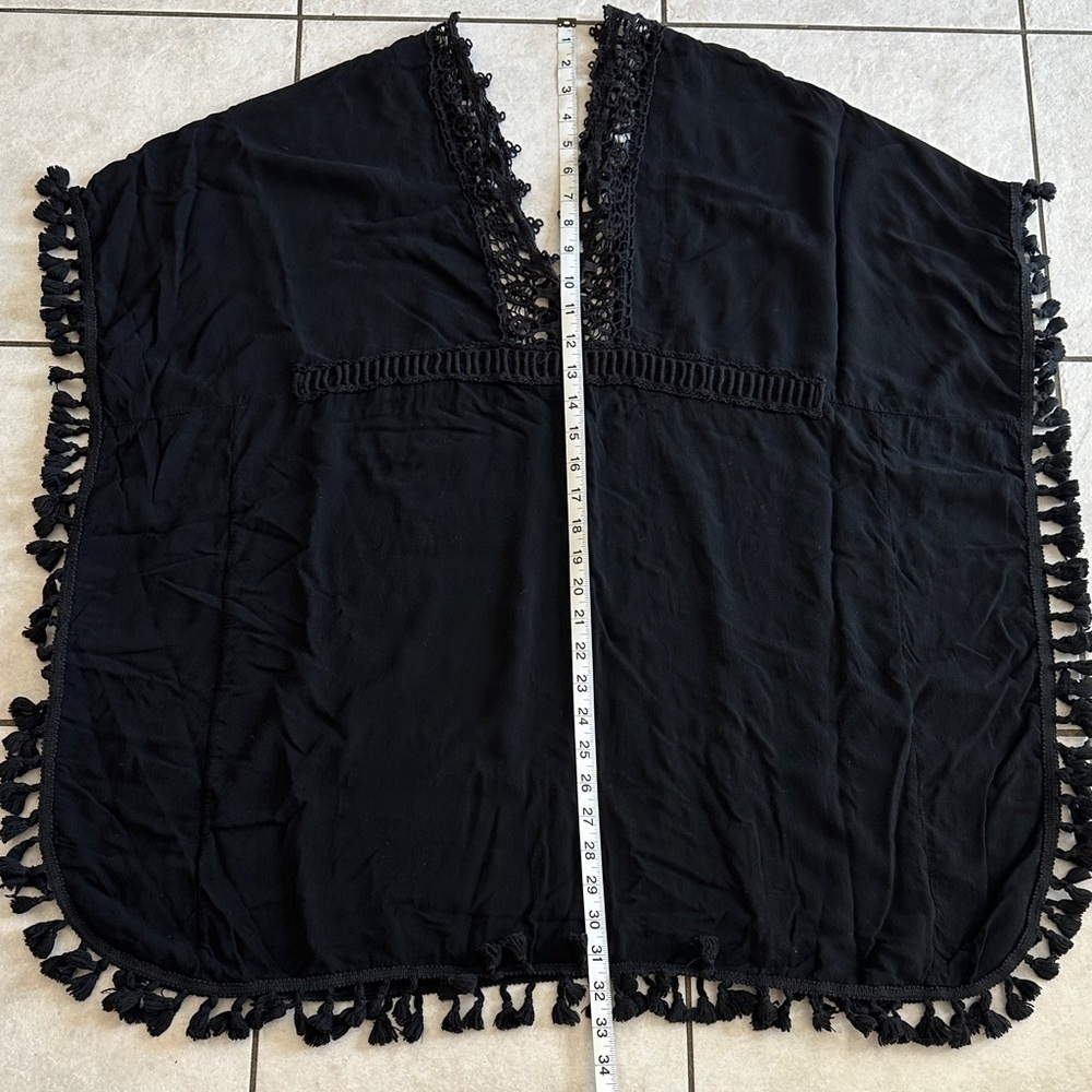 BLUE ISLAND Y2K Beach Cover-Up Black Crochet V-Neck Super Flattering Feminine S - Picture 9 of 9